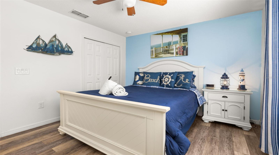 DAVENPORT, Florida 33837, 6 Bedrooms Bedrooms, ,4 BathroomsBathrooms,Residential,For Sale,ORANGE COSMOS,0,MFRS5134645