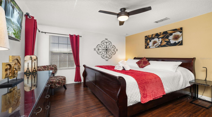 DAVENPORT, Florida 33837, 6 Bedrooms Bedrooms, ,4 BathroomsBathrooms,Residential,For Sale,ORANGE COSMOS,0,MFRS5134645