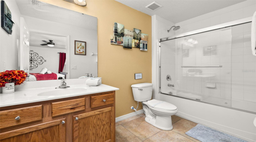 DAVENPORT, Florida 33837, 6 Bedrooms Bedrooms, ,4 BathroomsBathrooms,Residential,For Sale,ORANGE COSMOS,0,MFRS5134645