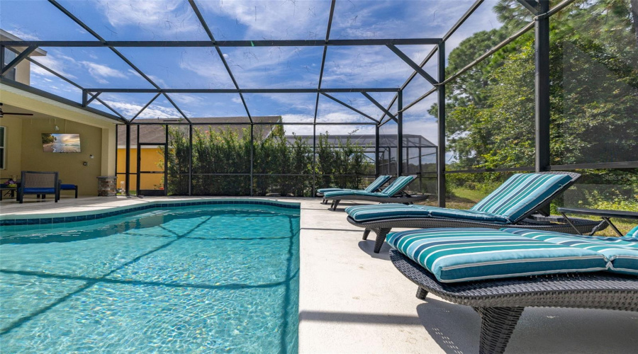DAVENPORT, Florida 33837, 6 Bedrooms Bedrooms, ,4 BathroomsBathrooms,Residential,For Sale,ORANGE COSMOS,0,MFRS5134645