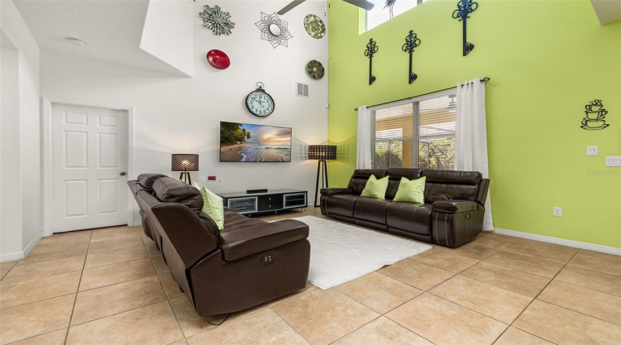 DAVENPORT, Florida 33837, 6 Bedrooms Bedrooms, ,4 BathroomsBathrooms,Residential,For Sale,ORANGE COSMOS,0,MFRS5134645