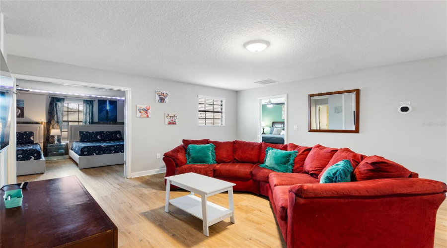 DAVENPORT, Florida 33896, 8 Bedrooms Bedrooms, ,5 BathroomsBathrooms,Residential,For Sale,WEDGE,0,MFRS5121423