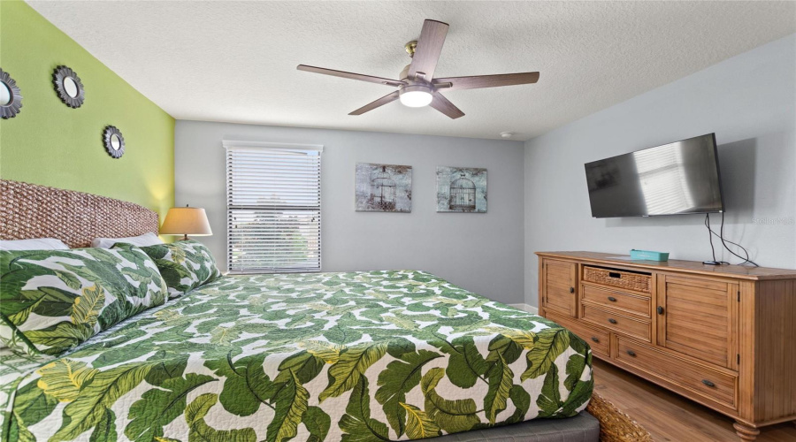 DAVENPORT, Florida 33896, 8 Bedrooms Bedrooms, ,5 BathroomsBathrooms,Residential,For Sale,WEDGE,0,MFRS5121423