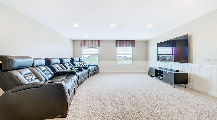 DAVENPORT, Florida 33896, 5 Bedrooms Bedrooms, ,3 BathroomsBathrooms,Residential,For Sale,DOVE VALLEY,0,MFRO6246888