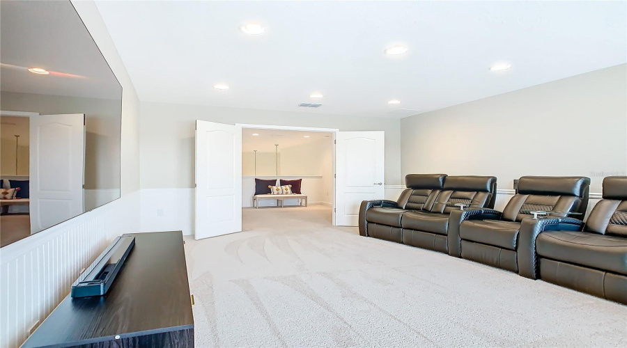 DAVENPORT, Florida 33896, 5 Bedrooms Bedrooms, ,3 BathroomsBathrooms,Residential,For Sale,DOVE VALLEY,0,MFRO6246888