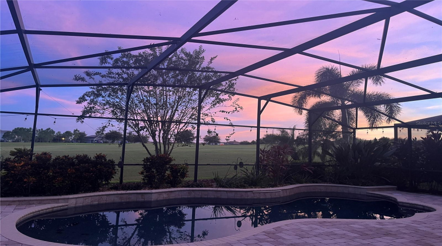 DAVENPORT, Florida 33896, 5 Bedrooms Bedrooms, ,3 BathroomsBathrooms,Residential,For Sale,DOVE VALLEY,0,MFRO6246888