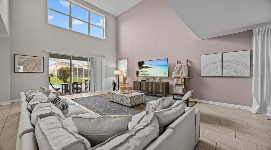 DAVENPORT, Florida 33896, 5 Bedrooms Bedrooms, ,5 BathroomsBathrooms,Residential,For Sale,WHISTLING STRAITS,0,MFRO6344106