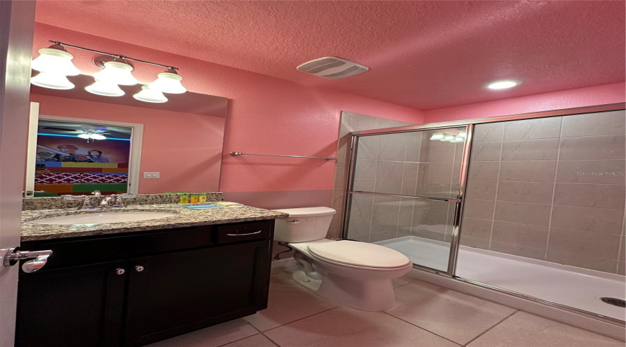 DAVENPORT, Florida 33897, 10 Bedrooms Bedrooms, ,8 BathroomsBathrooms,Residential,For Sale,LELANI,0,MFRO6344168