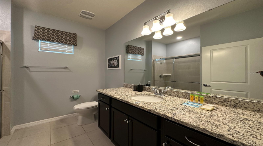 DAVENPORT, Florida 33897, 10 Bedrooms Bedrooms, ,8 BathroomsBathrooms,Residential,For Sale,LELANI,0,MFRO6344168