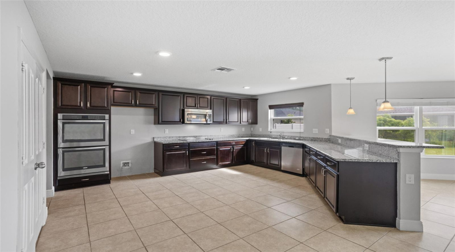 KISSIMMEE, Florida 34746, 3 Bedrooms Bedrooms, ,2 BathroomsBathrooms,Residential,For Sale,ANGLER,0,MFRS5134312
