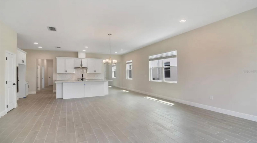 KISSIMMEE, Florida 34747, 2 Bedrooms Bedrooms, ,2 BathroomsBathrooms,Residential,For Sale,KEY BAY,0,MFRO6343078
