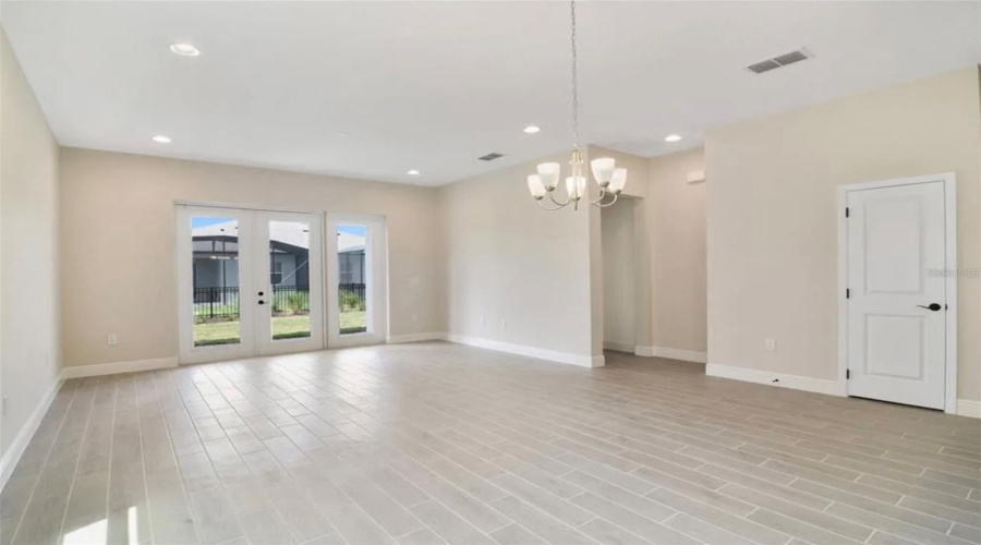 KISSIMMEE, Florida 34747, 2 Bedrooms Bedrooms, ,2 BathroomsBathrooms,Residential,For Sale,KEY BAY,0,MFRO6343078