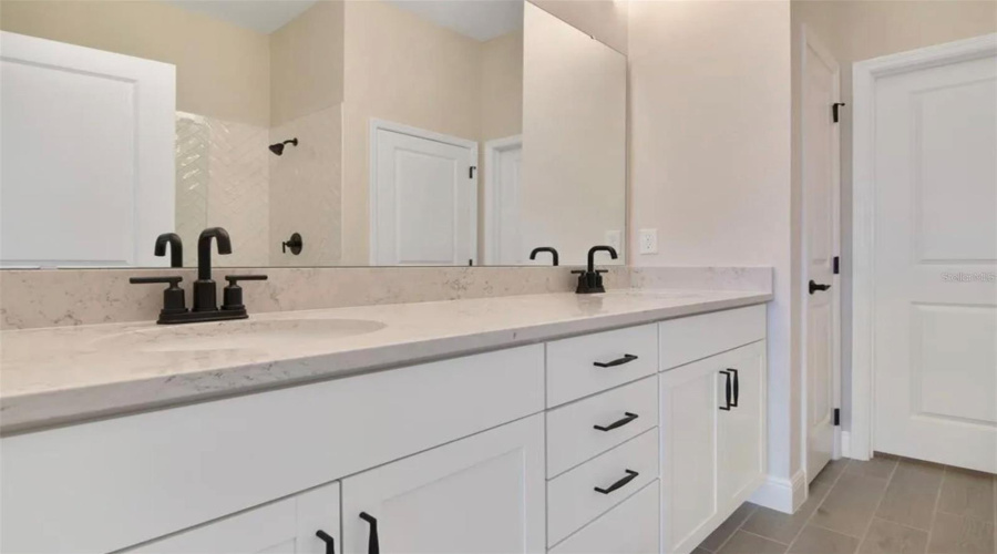 KISSIMMEE, Florida 34747, 2 Bedrooms Bedrooms, ,2 BathroomsBathrooms,Residential,For Sale,KEY BAY,0,MFRO6343078