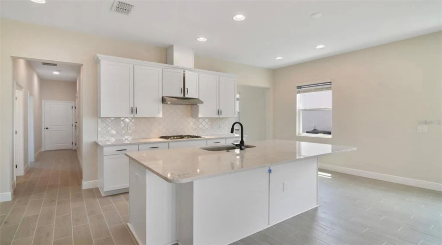 KISSIMMEE, Florida 34747, 2 Bedrooms Bedrooms, ,2 BathroomsBathrooms,Residential,For Sale,KEY BAY,0,MFRO6343078