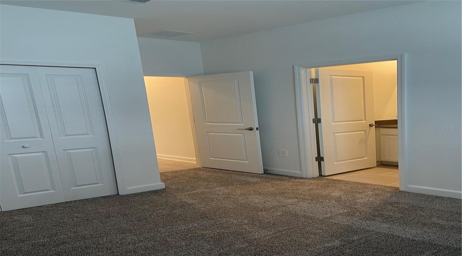 DAVENPORT, Florida 33837, 4 Bedrooms Bedrooms, ,3 BathroomsBathrooms,Residential,For Sale,CAMDEN,0,MFRO6336129
