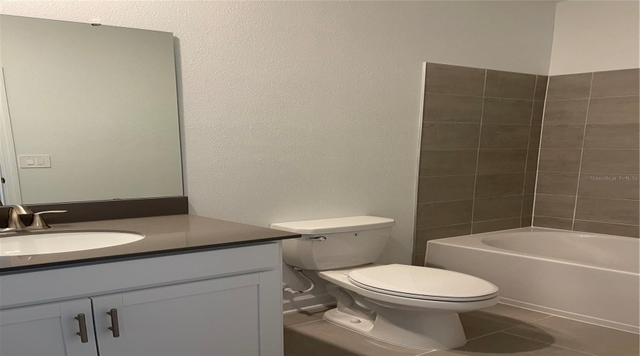 DAVENPORT, Florida 33837, 4 Bedrooms Bedrooms, ,3 BathroomsBathrooms,Residential,For Sale,CAMDEN,0,MFRO6336129