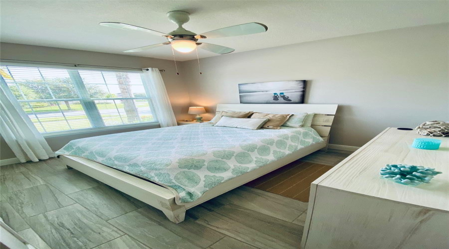 DAVENPORT, Florida 33837, 5 Bedrooms Bedrooms, ,3 BathroomsBathrooms,Residential,For Sale,WHIRLAWAY,0,MFRO6344177