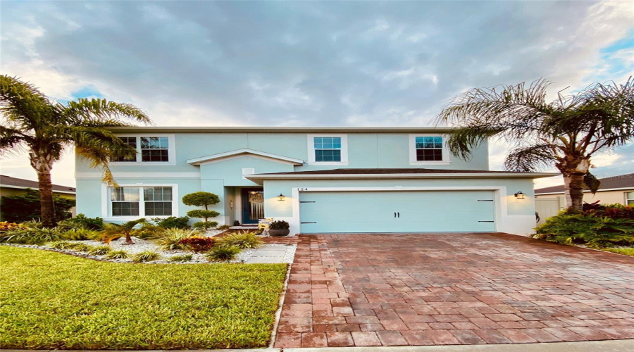DAVENPORT, Florida 33837, 5 Bedrooms Bedrooms, ,3 BathroomsBathrooms,Residential,For Sale,WHIRLAWAY,0,MFRO6344177