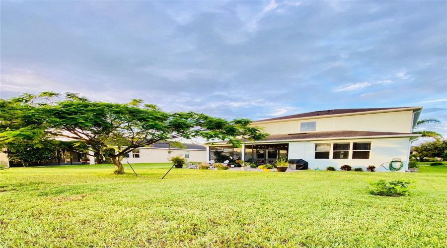 DAVENPORT, Florida 33837, 5 Bedrooms Bedrooms, ,3 BathroomsBathrooms,Residential,For Sale,WHIRLAWAY,0,MFRO6344177