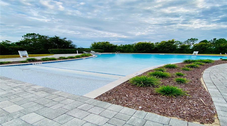 DAVENPORT, Florida 33837, 5 Bedrooms Bedrooms, ,3 BathroomsBathrooms,Residential,For Sale,WHIRLAWAY,0,MFRO6344177