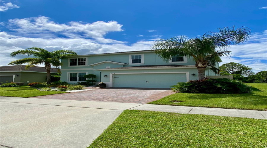 DAVENPORT, Florida 33837, 5 Bedrooms Bedrooms, ,3 BathroomsBathrooms,Residential,For Sale,WHIRLAWAY,0,MFRO6344177