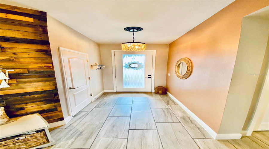 DAVENPORT, Florida 33837, 5 Bedrooms Bedrooms, ,3 BathroomsBathrooms,Residential,For Sale,WHIRLAWAY,0,MFRO6344177