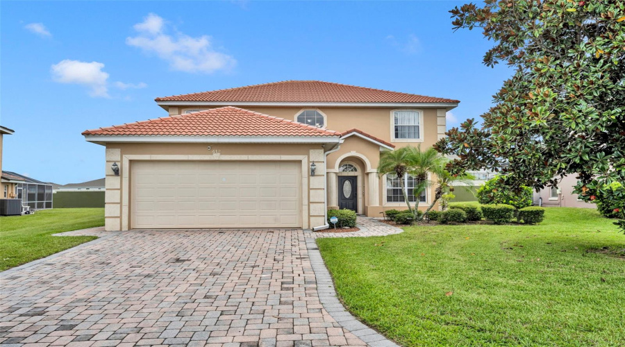 DAVENPORT, Florida 33897, 5 Bedrooms Bedrooms, ,5 BathroomsBathrooms,Residential,For Sale,VISTA,0,MFRO6344136