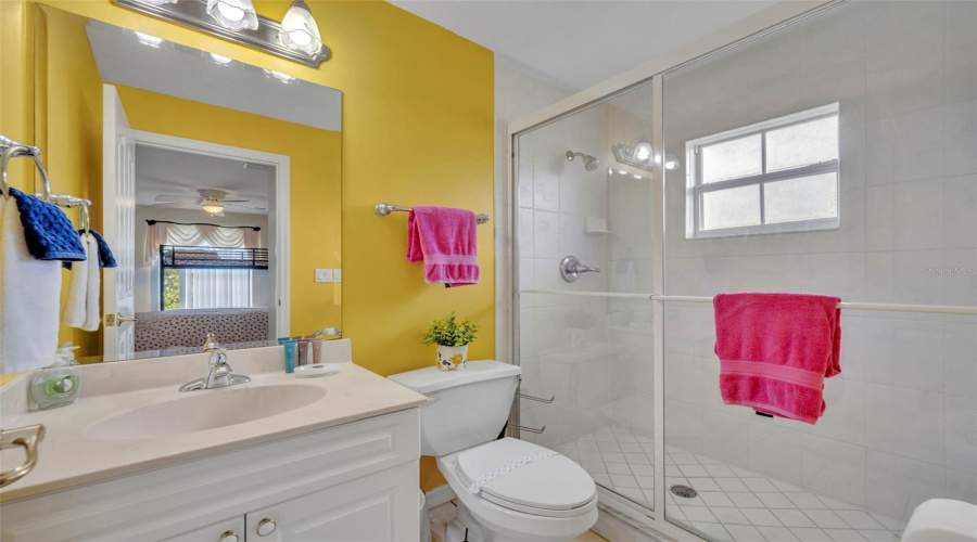 DAVENPORT, Florida 33897, 5 Bedrooms Bedrooms, ,5 BathroomsBathrooms,Residential,For Sale,VISTA,0,MFRO6344136