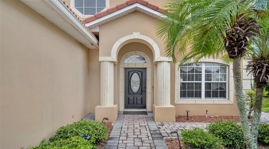 DAVENPORT, Florida 33897, 5 Bedrooms Bedrooms, ,5 BathroomsBathrooms,Residential,For Sale,VISTA,0,MFRO6344136