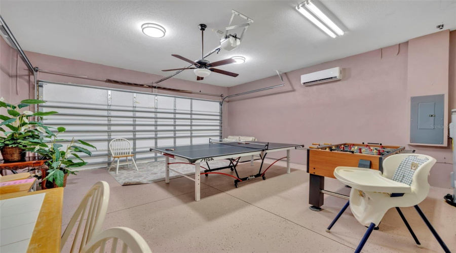 DAVENPORT, Florida 33897, 5 Bedrooms Bedrooms, ,5 BathroomsBathrooms,Residential,For Sale,VISTA,0,MFRO6344136