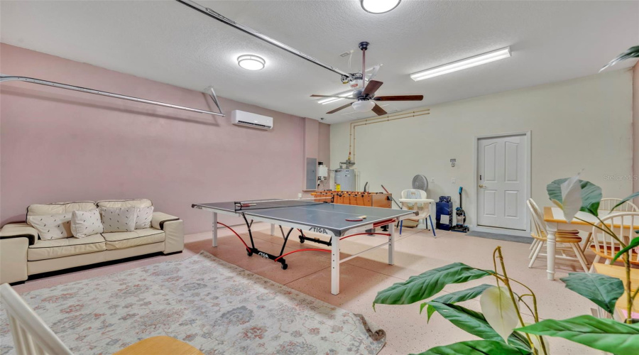 DAVENPORT, Florida 33897, 5 Bedrooms Bedrooms, ,5 BathroomsBathrooms,Residential,For Sale,VISTA,0,MFRO6344136