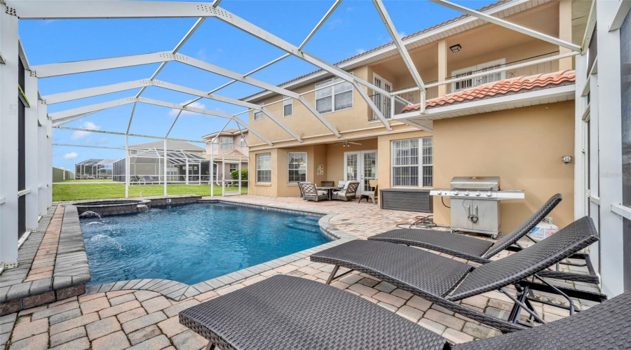 DAVENPORT, Florida 33897, 5 Bedrooms Bedrooms, ,5 BathroomsBathrooms,Residential,For Sale,VISTA,0,MFRO6344136