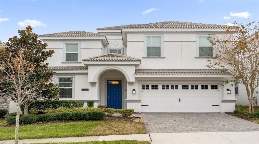DAVENPORT, Florida 33896, 8 Bedrooms Bedrooms, ,5 BathroomsBathrooms,Residential,For Sale,STINGER,0,MFRS5126803