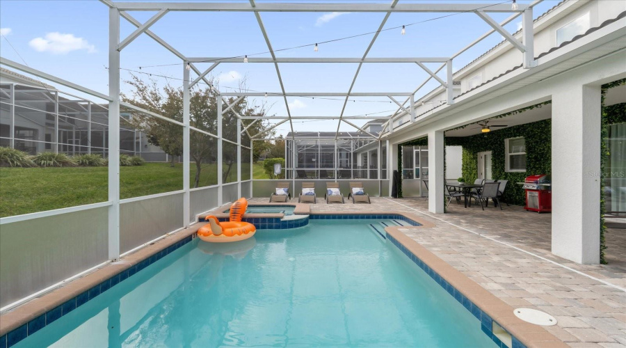 DAVENPORT, Florida 33896, 8 Bedrooms Bedrooms, ,5 BathroomsBathrooms,Residential,For Sale,STINGER,0,MFRS5126803