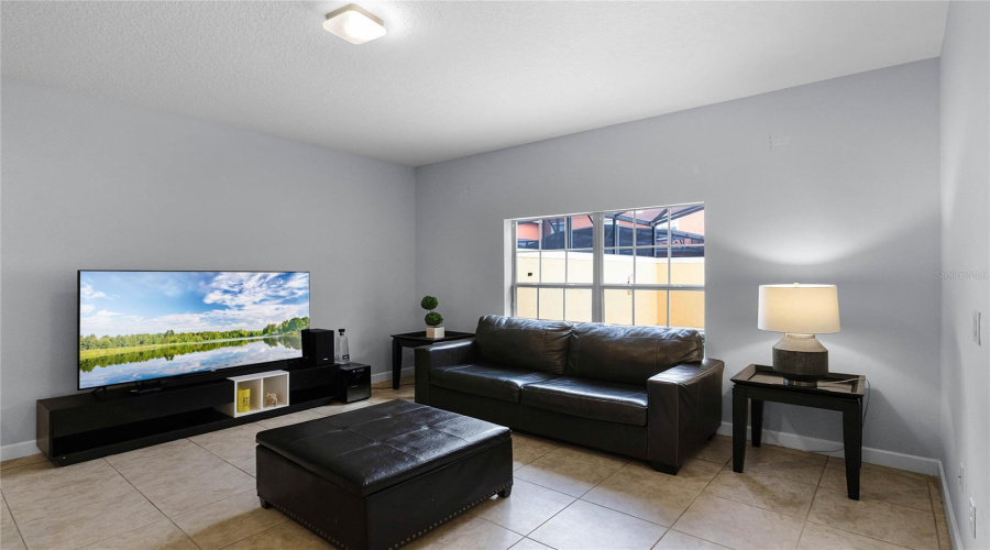 KISSIMMEE, Florida 34747, 4 Bedrooms Bedrooms, ,3 BathroomsBathrooms,Residential,For Sale,CALIFORNIA PALM,0,MFRO6296070