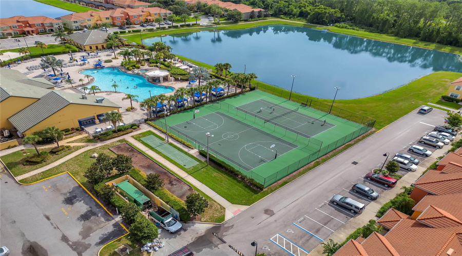 KISSIMMEE, Florida 34747, 4 Bedrooms Bedrooms, ,3 BathroomsBathrooms,Residential,For Sale,CALIFORNIA PALM,0,MFRO6296070