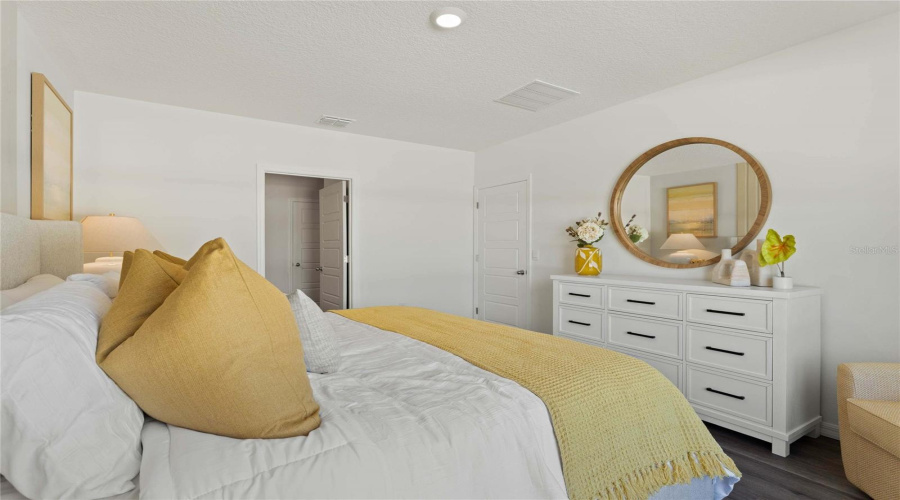 DAVENPORT, Florida 33837, 4 Bedrooms Bedrooms, ,2 BathroomsBathrooms,Residential,For Sale,MOLERA BEACH,0,MFRO6344439
