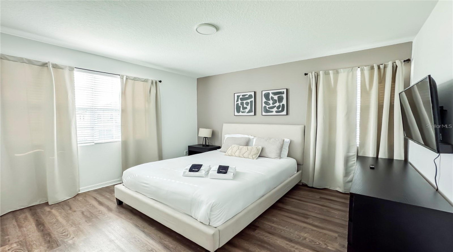 KISSIMMEE, Florida 34747, 9 Bedrooms Bedrooms, ,6 BathroomsBathrooms,Residential,For Sale,HILTON RIDGE,0,MFRO6342644