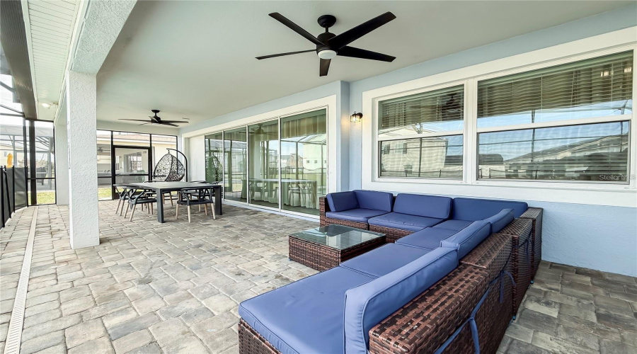KISSIMMEE, Florida 34747, 9 Bedrooms Bedrooms, ,6 BathroomsBathrooms,Residential,For Sale,HILTON RIDGE,0,MFRO6342644
