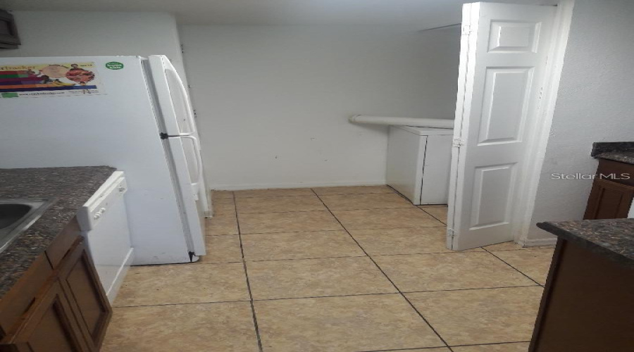 DAVENPORT, Florida 33897, 4 Bedrooms Bedrooms, ,3 BathroomsBathrooms,Residential,For Sale,WASHINGTON PALM,0,MFRO6335397