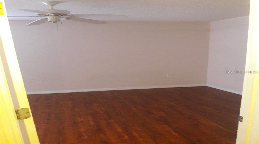 DAVENPORT, Florida 33897, 4 Bedrooms Bedrooms, ,3 BathroomsBathrooms,Residential,For Sale,WASHINGTON PALM,0,MFRO6335397
