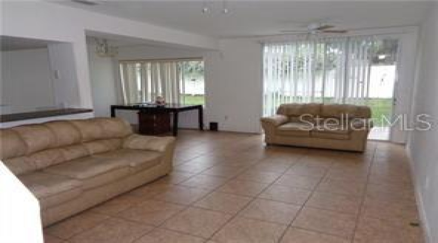 DAVENPORT, Florida 33897, 4 Bedrooms Bedrooms, ,3 BathroomsBathrooms,Residential,For Sale,WASHINGTON PALM,0,MFRO6335397