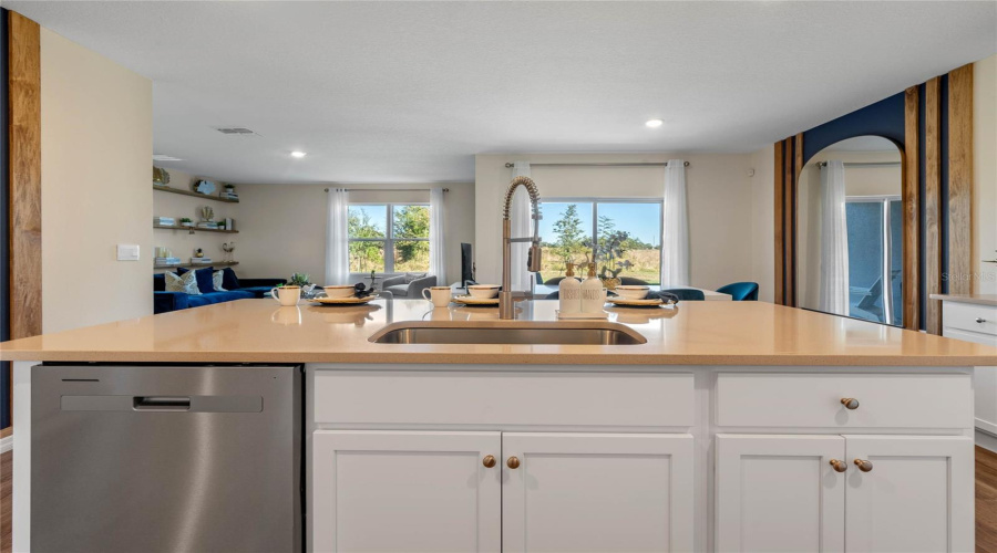DAVENPORT, Florida 33837, 4 Bedrooms Bedrooms, ,2 BathroomsBathrooms,Residential,For Sale,MOLERA BEACH,0,MFRO6344424