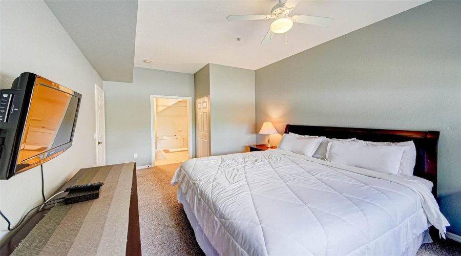 KISSIMMEE, Florida 34746, 4 Bedrooms Bedrooms, ,3 BathroomsBathrooms,Residential,For Sale,LODI,0,MFRO6343670