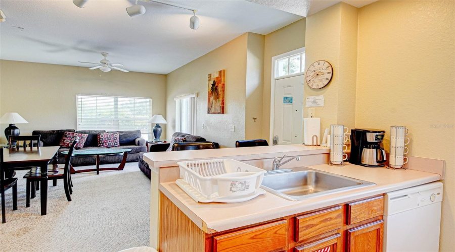 KISSIMMEE, Florida 34746, 4 Bedrooms Bedrooms, ,3 BathroomsBathrooms,Residential,For Sale,LODI,0,MFRO6343670