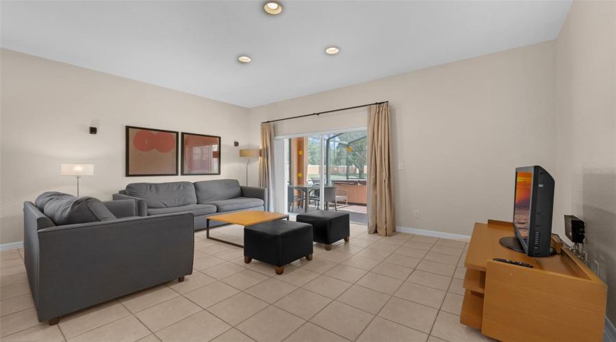 KISSIMMEE, Florida 34746, 4 Bedrooms Bedrooms, ,3 BathroomsBathrooms,Residential,For Sale,IMPALA,0,MFRO6337692