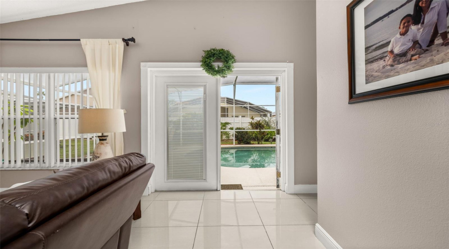 DAVENPORT, Florida 33897, 4 Bedrooms Bedrooms, ,2 BathroomsBathrooms,Residential,For Sale,LOCKBREEZE,0,MFRS5134698