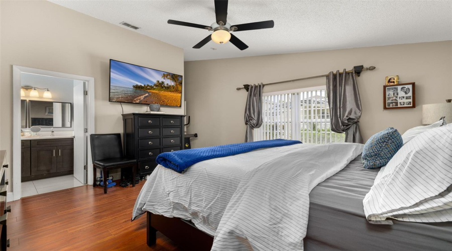 DAVENPORT, Florida 33897, 4 Bedrooms Bedrooms, ,2 BathroomsBathrooms,Residential,For Sale,LOCKBREEZE,0,MFRS5134698