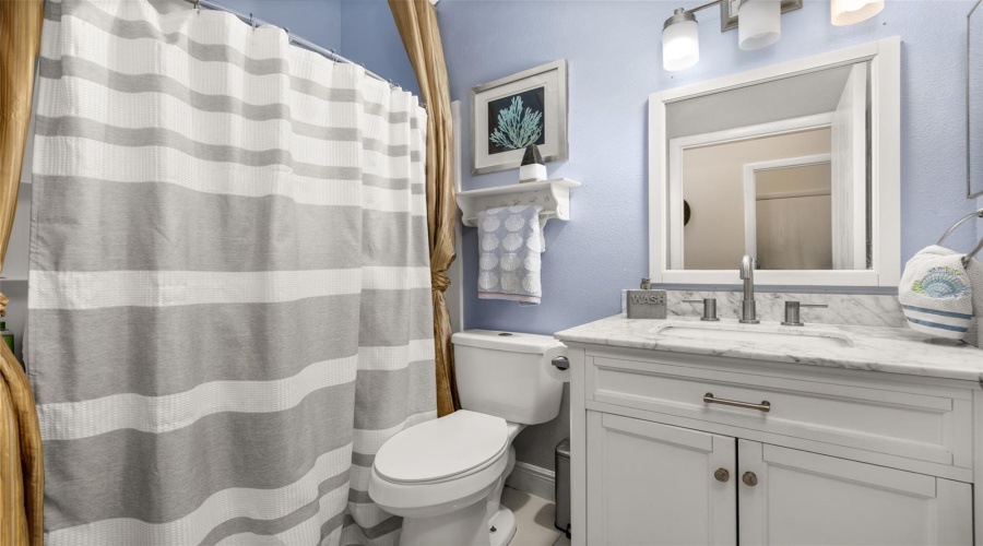 DAVENPORT, Florida 33897, 4 Bedrooms Bedrooms, ,2 BathroomsBathrooms,Residential,For Sale,LOCKBREEZE,0,MFRS5134698