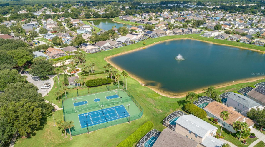 DAVENPORT, Florida 33897, 4 Bedrooms Bedrooms, ,2 BathroomsBathrooms,Residential,For Sale,LOCKBREEZE,0,MFRS5134698